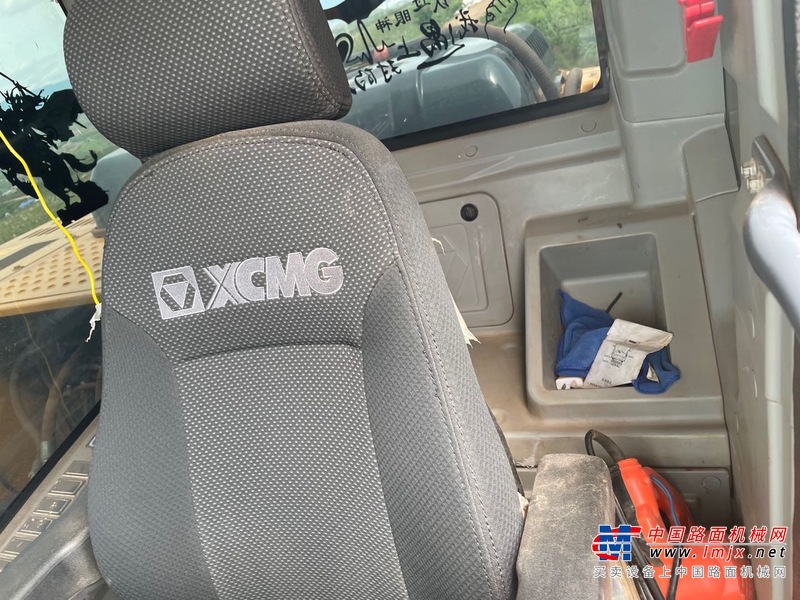 大理出售转让二手不详小时2019年徐工XE135D挖掘机