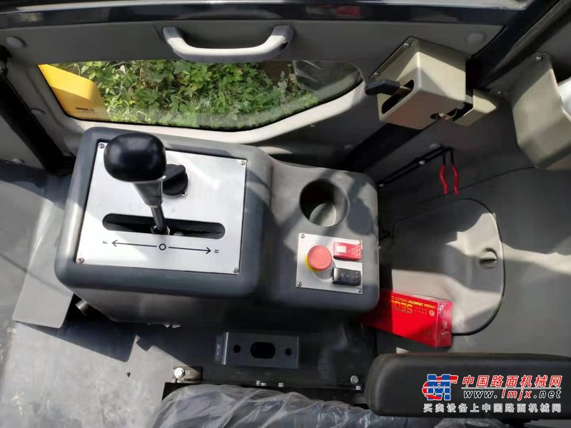 徐州市出售转让二手不详小时2019年徐工XS263H单钢轮压路机