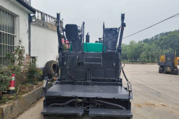 徐州市出售转让二手不详小时2012年徐工RP452L沥青摊铺机