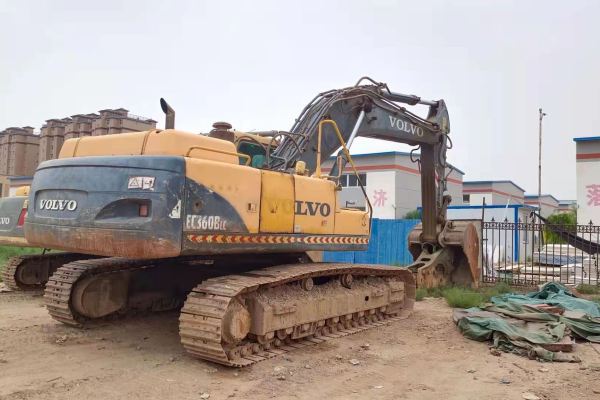 银川市出售转让二手不详小时2009年沃尔沃EC360BLC挖掘机