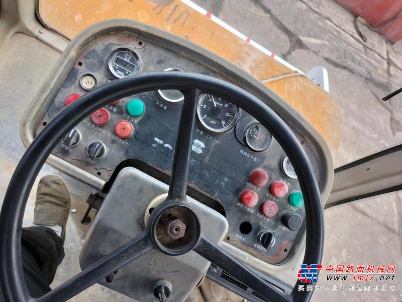 徐州市出售转让二手不详小时2012年中联重科YZ20R单钢轮压路机