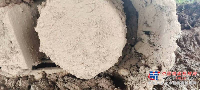 鹰潭市出售转让二手不详小时2014年斗山DX215-9C挖掘机