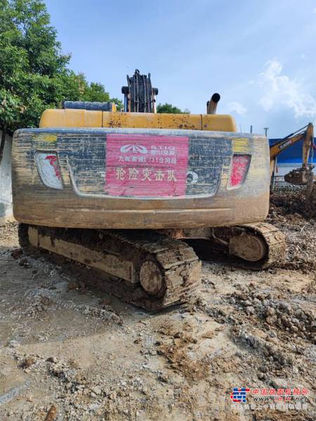 绵阳市出售转让二手不详小时2000年沃尔沃EC240挖掘机
