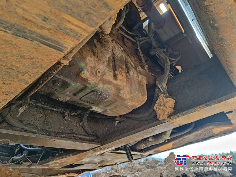 绵阳市出售转让二手不详小时2000年沃尔沃EC240挖掘机