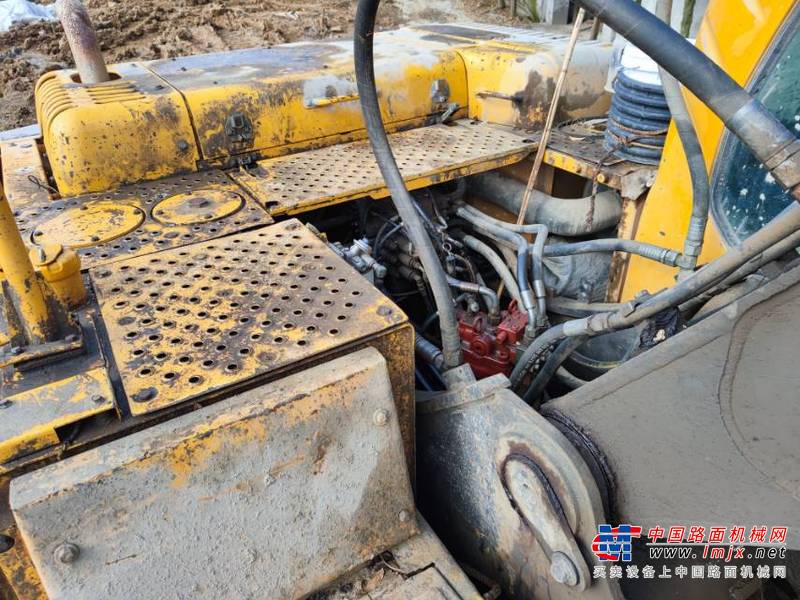 绵阳市出售转让二手不详小时2000年沃尔沃EC240挖掘机