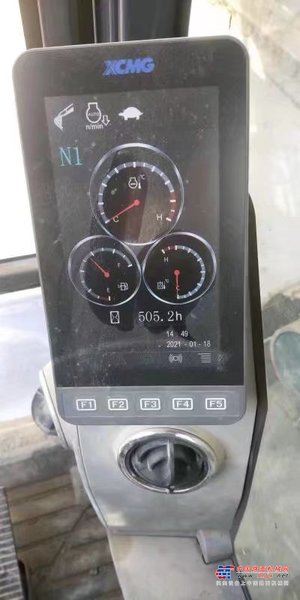 贵阳市出售转让二手不详小时2020年徐工XE205DA挖掘机