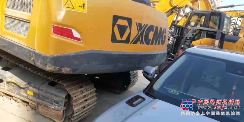 贵阳市出售转让二手不详小时2020年徐工XE205DA挖掘机