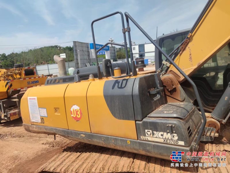 贵阳市出售转让二手不详小时2020年徐工XE370D挖掘机