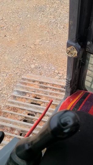 贵阳市出售转让二手不详小时2020年徐工XE370D挖掘机