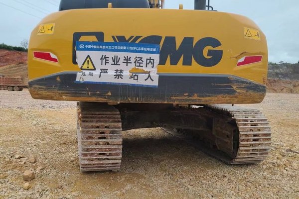 贵阳市出售转让二手不详小时2020年徐工XE370D挖掘机