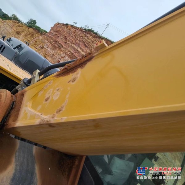 贵阳市出售转让二手不详小时2020年徐工XE370D挖掘机