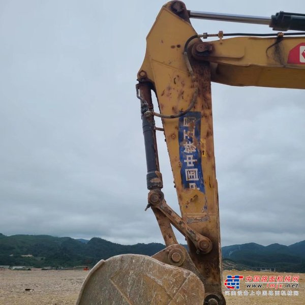 贵阳市出售转让二手不详小时2020年徐工XE370D挖掘机