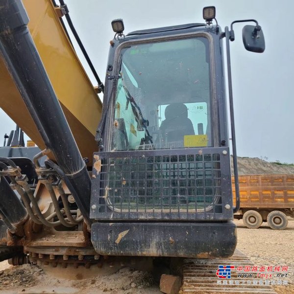 贵阳市出售转让二手不详小时2020年徐工XE370D挖掘机