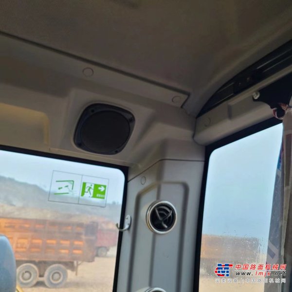 贵阳市出售转让二手不详小时2020年徐工XE370D挖掘机