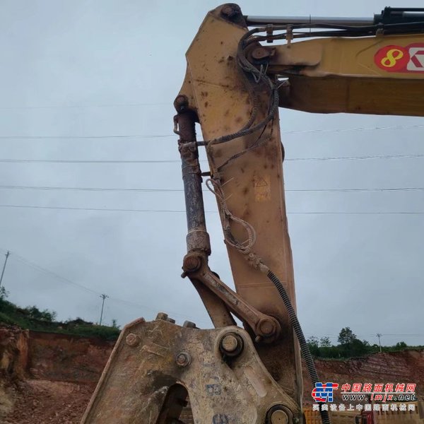 贵阳市出售转让二手不详小时2020年徐工XE370D挖掘机