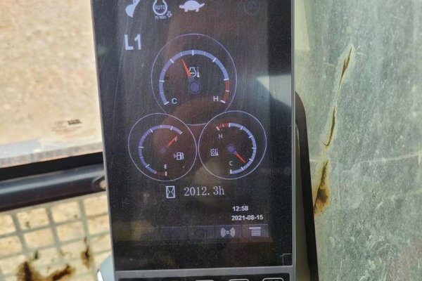 贵阳市出售转让二手不详小时2020年徐工XE370D挖掘机