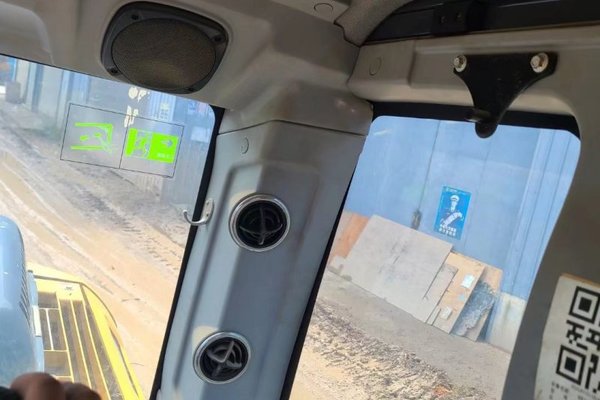 贵阳市出售转让二手不详小时2020年徐工XE135D挖掘机