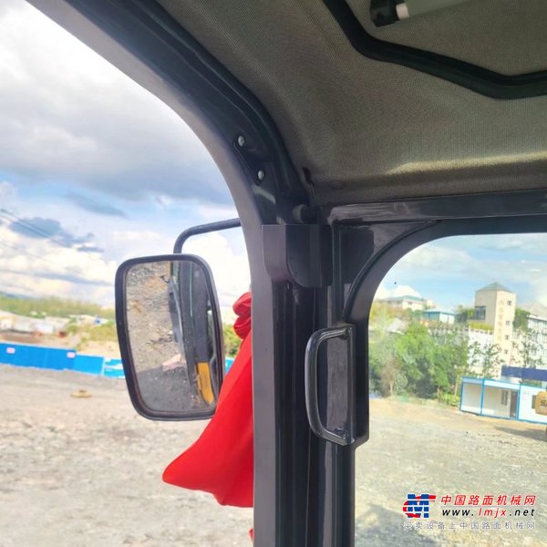 贵阳市出售转让二手不详小时2020年徐工XE200DA挖掘机