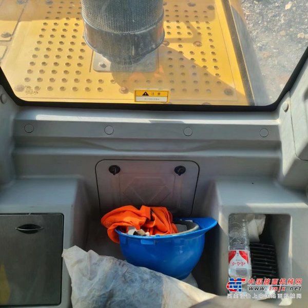 贵阳市出售转让二手不详小时2020年徐工XE200DA挖掘机