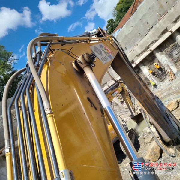 贵阳市出售转让二手不详小时2020年徐工XE370D挖掘机