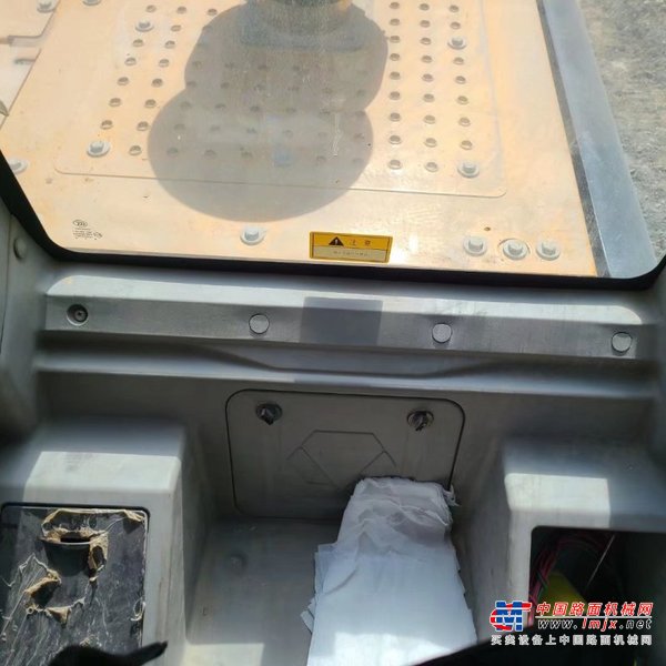 贵阳市出售转让二手不详小时2020年徐工XE370D挖掘机