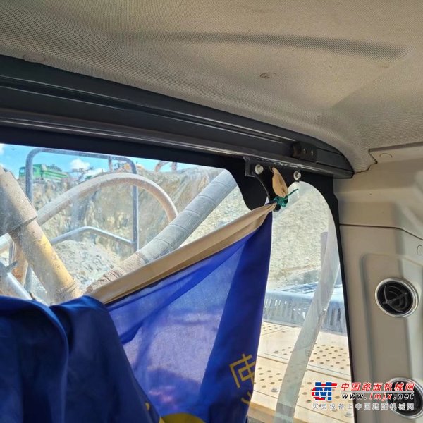 贵阳市出售转让二手不详小时2020年徐工XE370D挖掘机