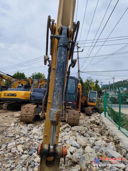 贵阳市出售转让二手不详小时2020年徐工XE215D挖掘机