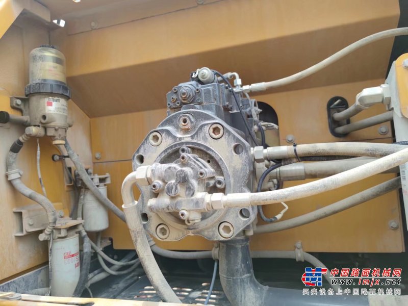 贵阳市出售转让二手不详小时2019年徐工XE400DK挖掘机