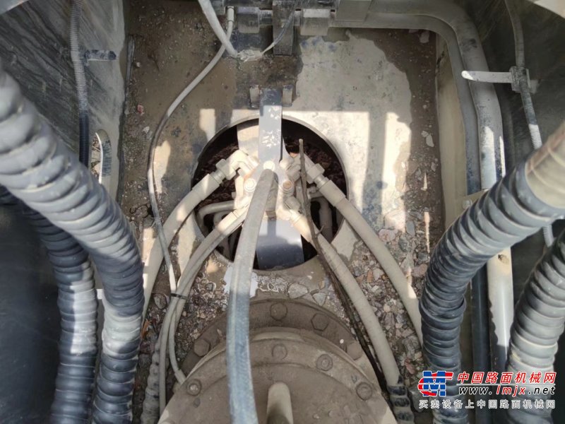 贵阳市出售转让二手不详小时2019年徐工XE400DK挖掘机