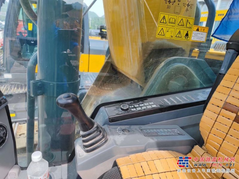 贵阳市出售转让二手不详小时2020年徐工XE380DK挖掘机