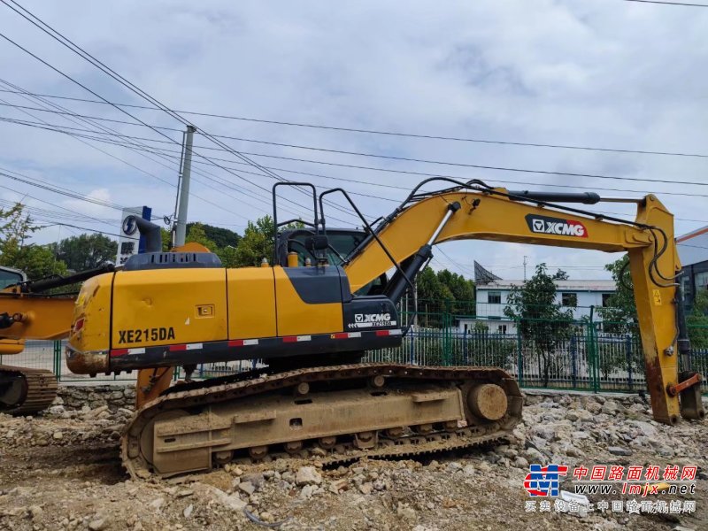 贵阳市出售转让二手不详小时2020年徐工XE215D挖掘机