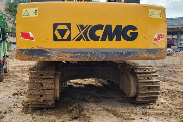 贵阳市出售转让二手不详小时2019年徐工XE490DK挖掘机