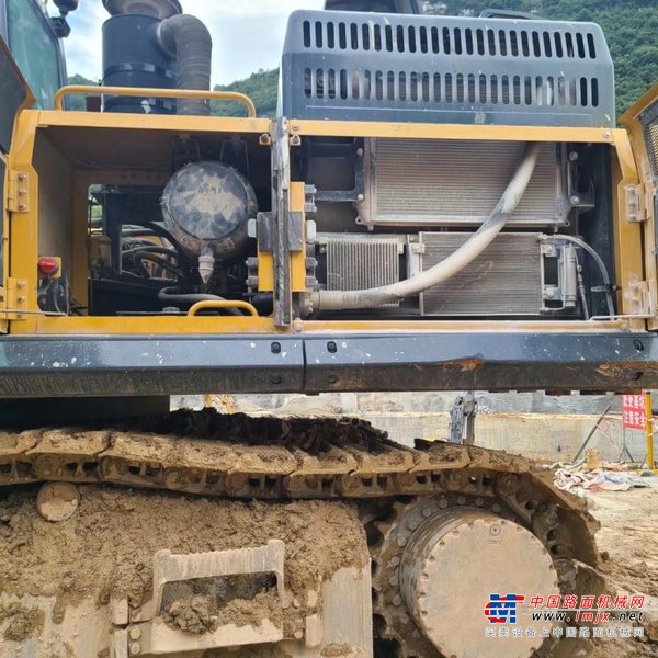 贵阳市出售转让二手不详小时2019年徐工XE490DK挖掘机