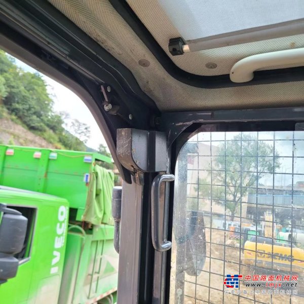 贵阳市出售转让二手不详小时2019年徐工XE490DK挖掘机