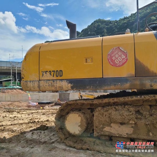 贵阳市出售转让二手不详小时2020年徐工XE370D挖掘机