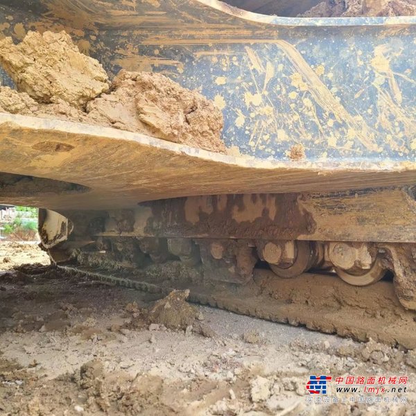 贵阳市出售转让二手不详小时2020年徐工XE370D挖掘机