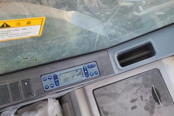 贵阳市出售转让二手不详小时2020年徐工XE370D挖掘机