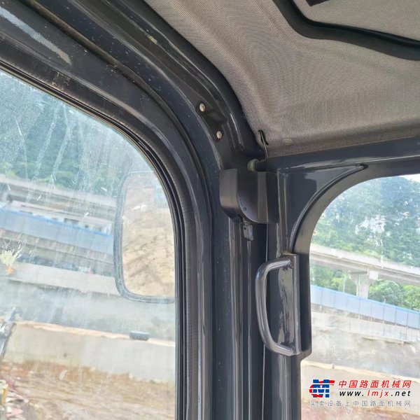 贵阳市出售转让二手不详小时2020年徐工XE370D挖掘机