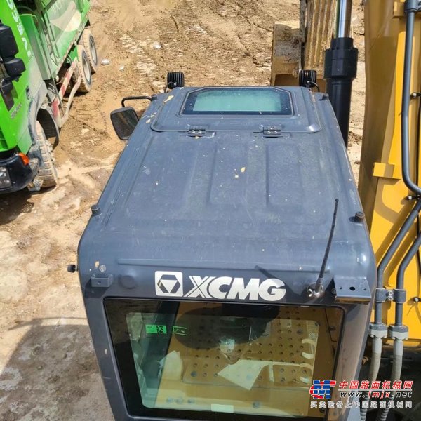 贵阳市出售转让二手不详小时2020年徐工XE370D挖掘机