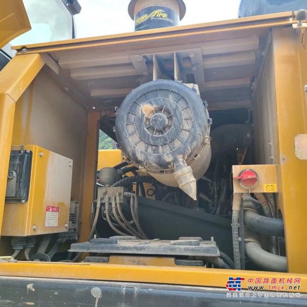 贵阳市出售转让二手不详小时2020年徐工XE370D挖掘机