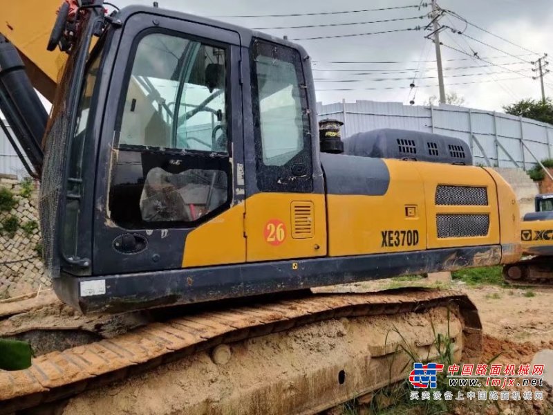 贵阳市出售转让二手不详小时2020年徐工XE370D挖掘机