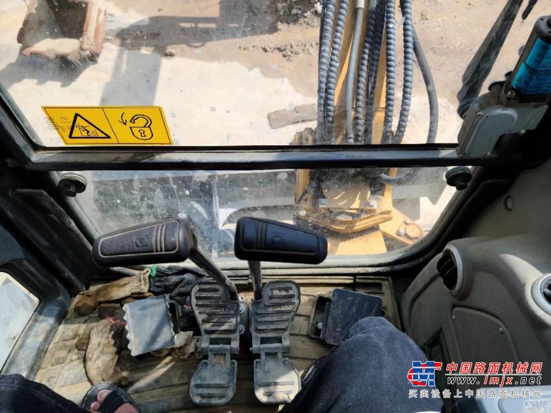 贵阳市出售转让二手不详小时2020年徐工XE35U挖掘机