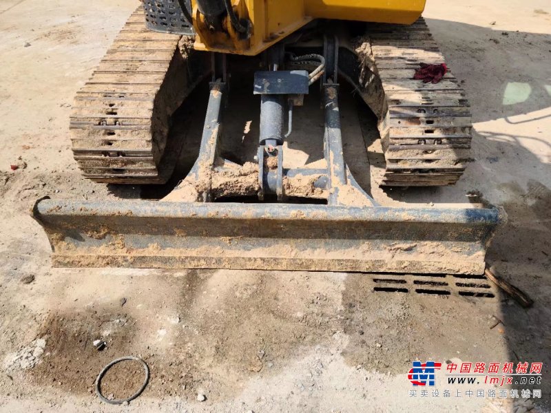 贵阳市出售转让二手不详小时2020年徐工XE65DA挖掘机