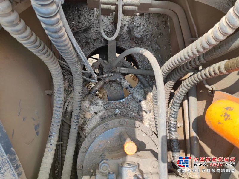 贵阳市出售转让二手不详小时2020年徐工XE370D挖掘机