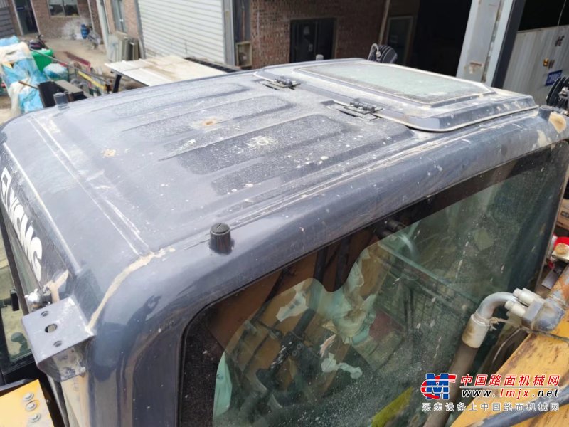 贵阳市出售转让二手不详小时2020年徐工XE370D挖掘机
