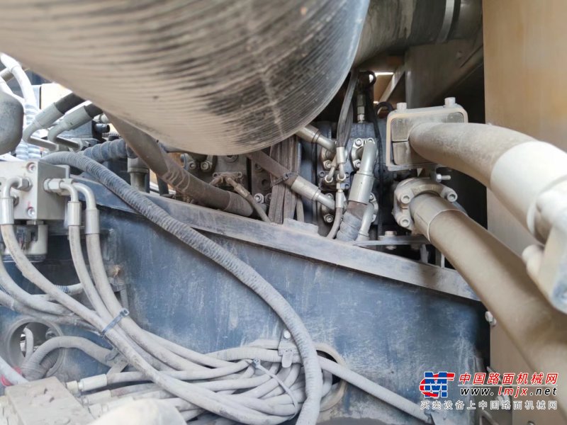 贵阳市出售转让二手不详小时2020年徐工XE370D挖掘机