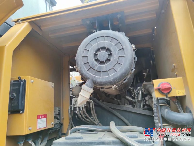 贵阳市出售转让二手不详小时2020年徐工XE370D挖掘机
