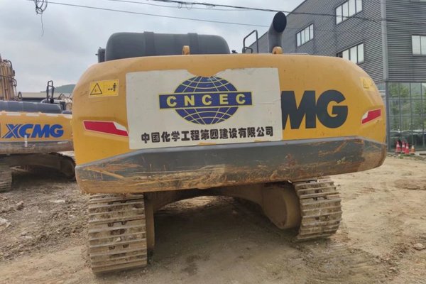 贵阳市出售转让二手不详小时2020年徐工XE370D挖掘机