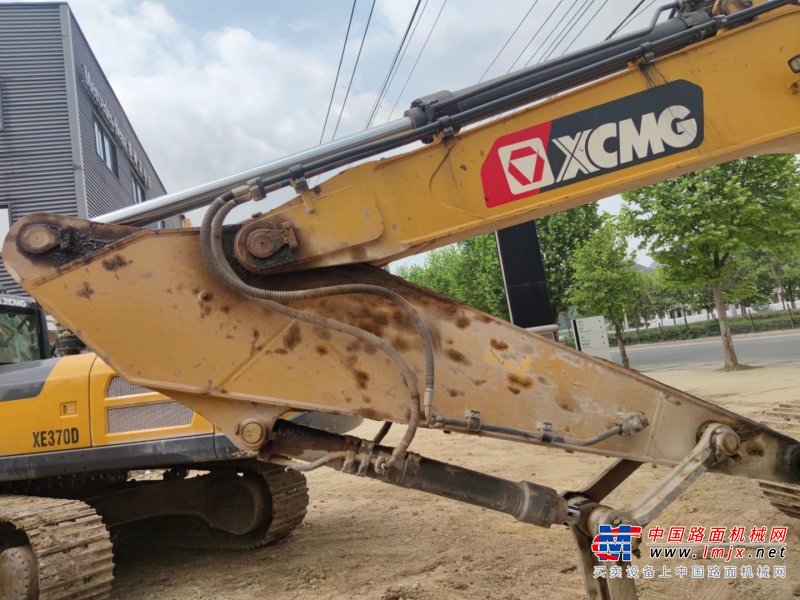 贵阳市出售转让二手不详小时2020年徐工XE370D挖掘机