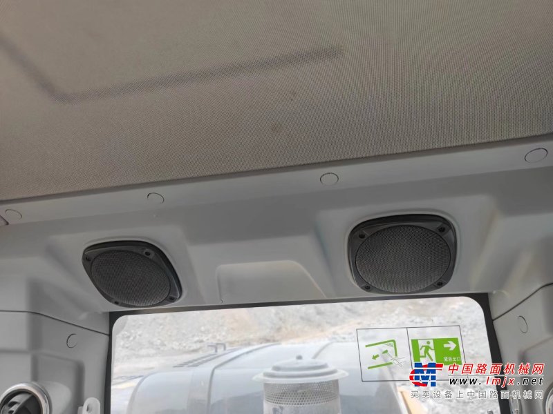 贵阳市出售转让二手不详小时2020年徐工XE370D挖掘机